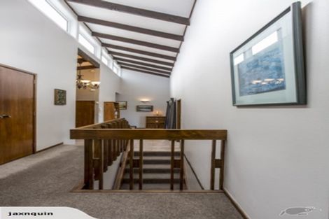 Photo of property in 21 Makepiece Place, Chatswood, Auckland, 0626