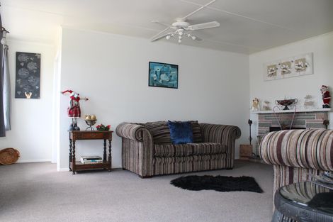 Photo of property in 44 Oxford Street, Lansdowne, Masterton, 5810