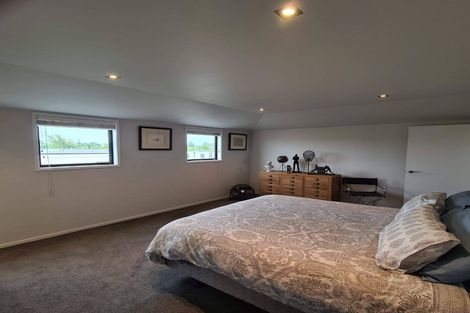 Photo of property in 8 Country Club Terrace, Northwood, Christchurch, 8051