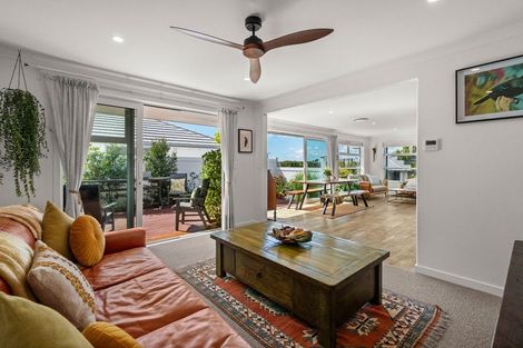 Photo of property in 29 Lakeside Terrace, Omokoroa, 3114