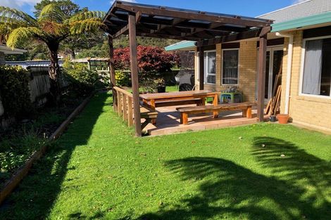 Photo of property in 10 Mary Huse Grove, Manor Park, Lower Hutt, 5019