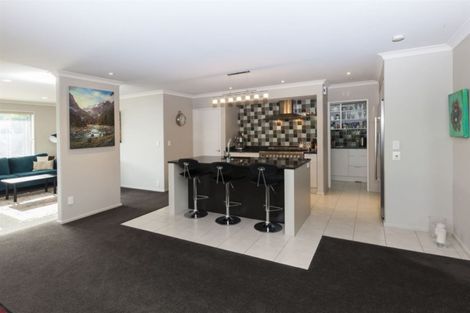 Photo of property in 32 Mokihi Gardens, Hillmorton, Christchurch, 8024