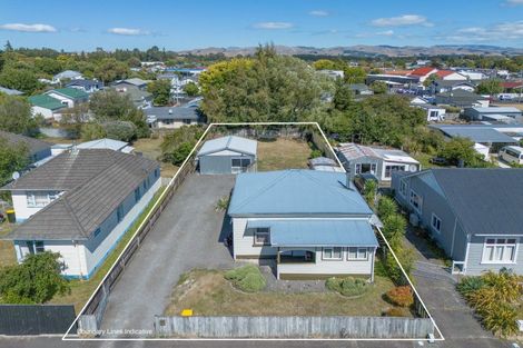 Photo of property in 44 Tennyson Street, Dannevirke, 4930