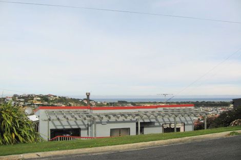 Photo of property in 84 Moana Crescent, Musselburgh, Dunedin, 9013