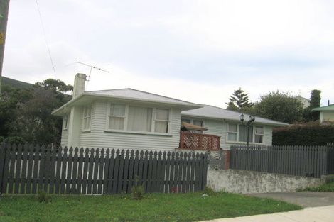 Photo of property in 60 Bell Street, Tawa, Wellington, 5028