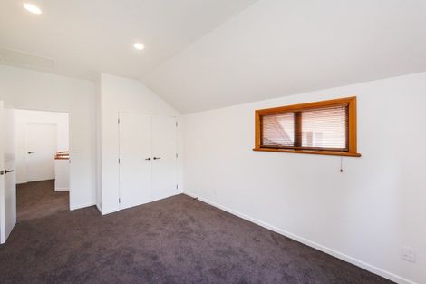 Photo of property in 17a Lincoln Terrace, Hokowhitu, Palmerston North, 4410