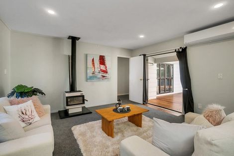 Photo of property in 25 Sunningdale Street, Wattle Downs, Auckland, 2103