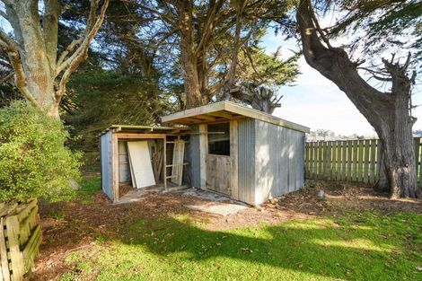 Photo of property in 18 Skerman Street, Marton, 4710