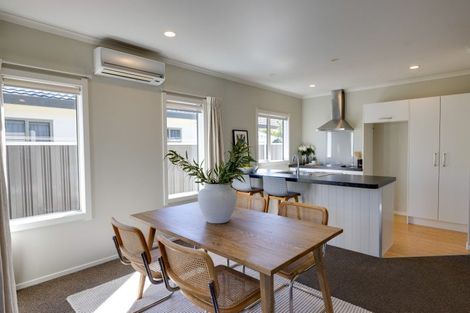 Photo of property in 2 Warwick Crescent, Taradale, Napier, 4112
