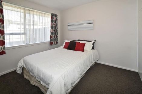 Photo of property in 2/14 Rotherham Street, Riccarton, Christchurch, 8041