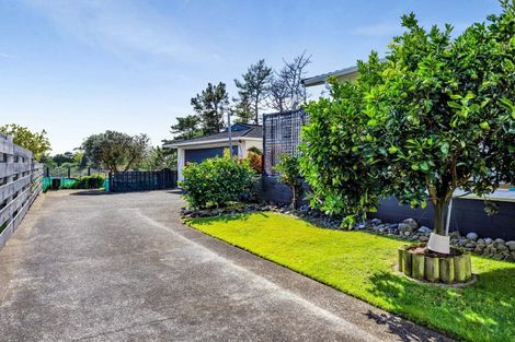 Photo of property in 30 Truby King Street, Merrilands, New Plymouth, 4312