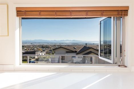 Photo of property in 8 Berkshire Place, Stoke, Nelson, 7011