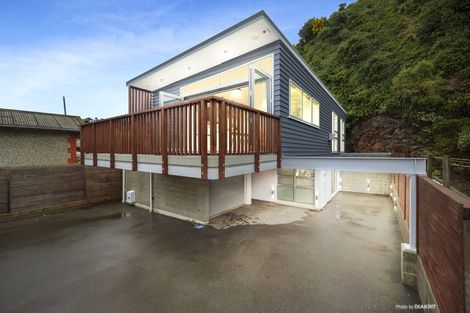 Photo of property in 528a Evans Bay Parade, Hataitai, Wellington, 6021