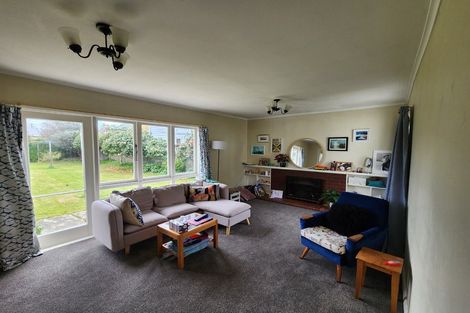 Photo of property in 34 Tuatoru Street, Eastbourne, Lower Hutt, 5013