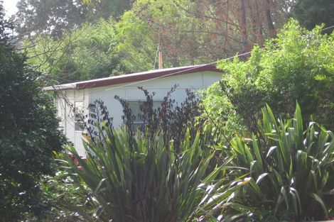 Photo of property in 29a Kaurilands Road, Titirangi, Auckland, 0604