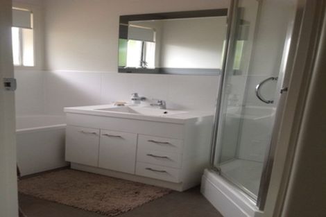 Photo of property in 1/22 Seaforth Avenue, Mangere Bridge, Auckland, 2022