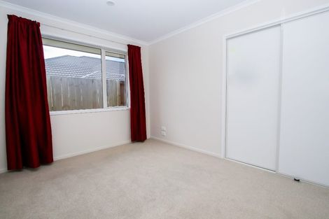 Photo of property in 14 Teatree Close, Huntington, Hamilton, 3210