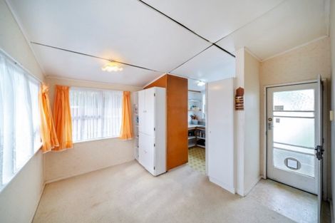 Photo of property in 43 Wynyard Street, Normanby, Hawera, 4614