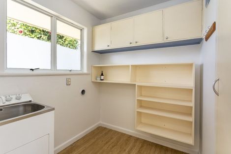 Photo of property in 20 Highfield Place, Avonhead, Christchurch, 8042