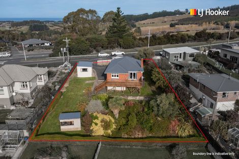 Photo of property in 8 Saddleview Place, Fairfield, Dunedin, 9018