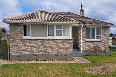 Photo of property in 16 Pohutukawa Drive, Tokoroa, 3420