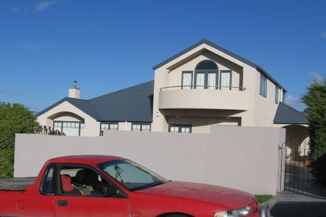 Photo of property in 21 Derry Hill, Churton Park, Wellington, 6037