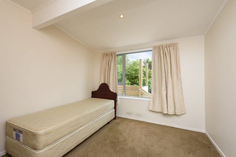 Photo of property in 12 Cambrian Street, Churton Park, Wellington, 6037