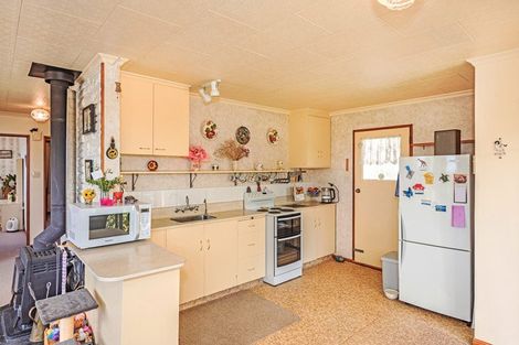 Photo of property in 42 Jessop Street, South Hill, Oamaru, 9400