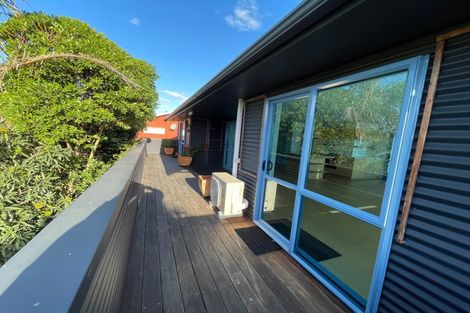 Photo of property in 1921 Parewanui Road, Parewanui, Bulls, 4894