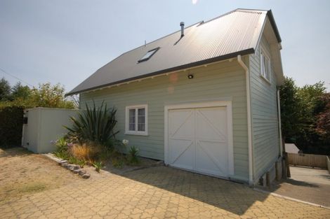 Photo of property in 68 Matuku Street, Two Mile Bay, Taupo, 3330