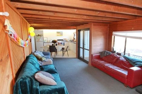 Photo of property in 2 Cosy Dell Road, North Dunedin, Dunedin, 9016