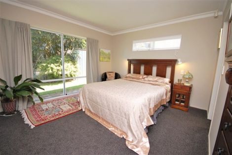 Photo of property in 59 Kahurangi Drive, Rangatira Park, Taupo, 3330
