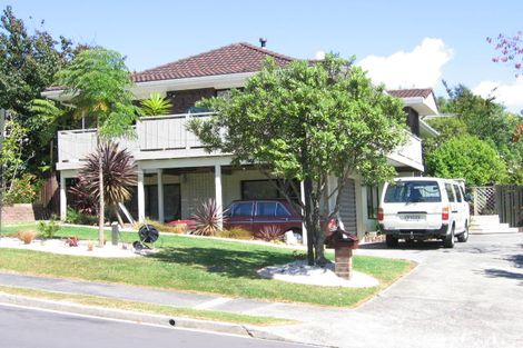 Photo of property in 4 Kallista Place, Browns Bay, Auckland, 0630