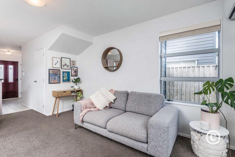 Photo of property in 2/14f Tireti Road, Titahi Bay, Porirua, 5022