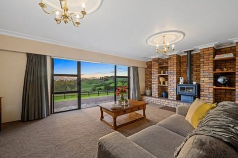 Photo of property in 221 Brookby Road, Brookby, Manurewa, 2576