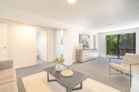 Photo of property in 163 West Harbour Drive, West Harbour, Auckland, 0618