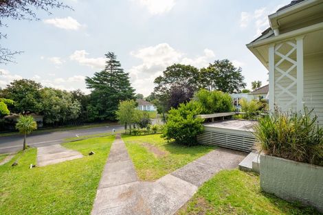 Photo of property in 14 Plunket Terrace, Hamilton East, Hamilton, 3216