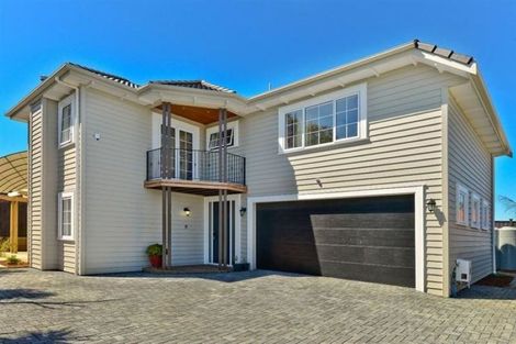 Photo of property in 9a Harrison Avenue, Belmont, Auckland, 0622