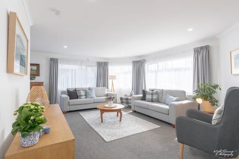 Photo of property in 19 Kelso Grove, Kelson, Lower Hutt, 5010