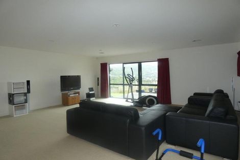 Photo of property in 54 Downing Street, Crofton Downs, Wellington, 6035