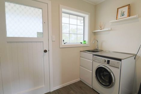 Photo of property in 33 Victoria Street, Foxton, 4814