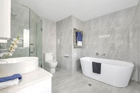 Photo of property in 21 Hughs Way, Flat Bush, Auckland, 2019