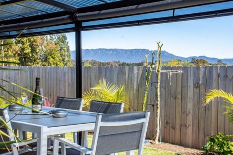 Photo of property in 12 Charlotte Drive, Omokoroa, 3114