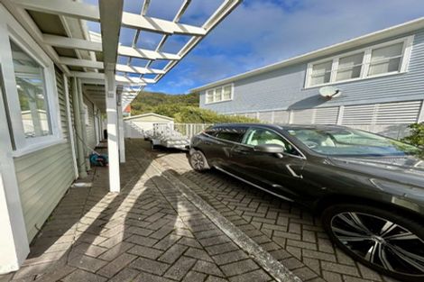 Photo of property in 13 Marine Parade, Eastbourne, Lower Hutt, 5013