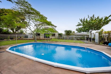 Photo of property in 77a Dixon Avenue, Hawera, 4610