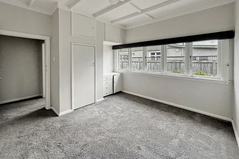 Photo of property in 96 Ferguson Street, West End, Palmerston North, 4412