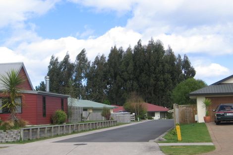 Photo of property in 42 Balmoral Drive, Hilltop, Taupo, 3330