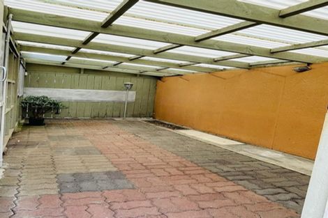 Photo of property in 27 Fernaig Street, Papakura, 2110