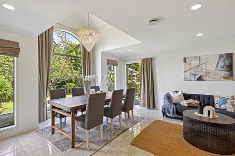 Photo of property in 26 Merewhira Road, Paremoremo, Albany, 0793