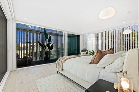 Photo of property in 16 Ida Way, Omaha, 0986